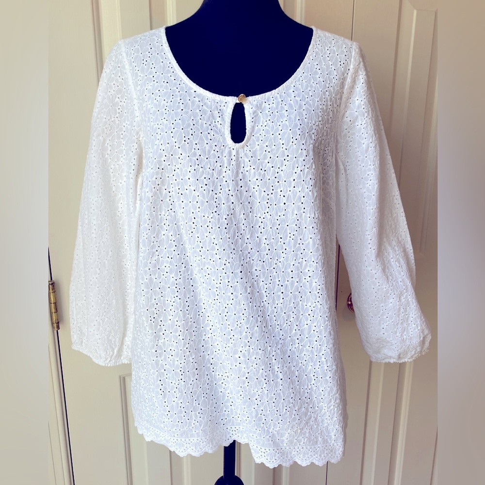 LILLY PULITZER sz M White Eyelet Top Floral Scallop Hem